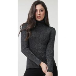 Czarny Golf Benito. Czarne swetry damskie Born2be, s, z jeansu, klasyczne. Za 99,99 zł.