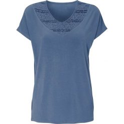 Cellbes Bluzka denim blue female niebieski 34/36. Niebieskie bluzki damskie Cellbes, w koronkowe wzory, z denimu, bez kołnierzyka, z krótkim rękawem. W wyprzedaży za 69,00 zł.