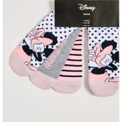 Skarpetki Mickey Mouse - Różowy. Różowe skarpetki damskie Sinsay, z motywem z bajki. Za 14,99 zł.