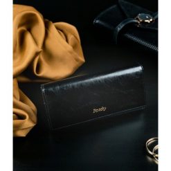 Portfel damski skórzany RFID Rovicky czarny. Czarne portfele damskie ROVICKY, bez wzorów, ze skóry. Za 99,99 zł.