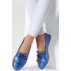 Niebieskie Mokasyny Damask. Niebieskie mokasyny damskie marki vices, ze skóry, na płaskiej podeszwie. Za 24,99 zł.
