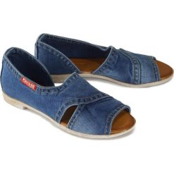 ARTIKER RELAKS 44C0204 jeans, sandały damskie. Sandały damskie Artiker Relaks, bez wzorów, z jeansu, bez obcasa, na obcasie, bez zapięcia. Za 179,90 zł.