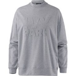 Bluza w kolorze szarym. Szare bluzy damskie Street & Sports Wear, xs, z nadrukiem, bez rękawów, bez kaptura. W wyprzedaży za 107,95 zł.