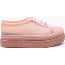 Melissa - Buty Be II. Różowe sneakersy damskie Melissa, ze skóry. W wyprzedaży za 169,90 zł.