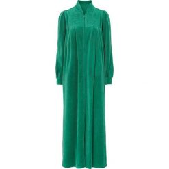 Cellbes Szlafrok zielony female zielony 50/52. Zielone szlafroki damskie Cellbes, z haftami, z satyny, bez rękawów, bez kaptura. Za 244,00 zł.