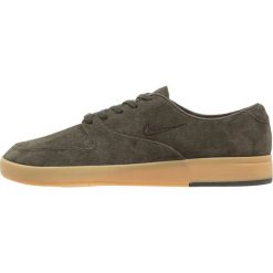 Nike SB ZOOM PROD X Tenisówki i Trampki sequoia/black. Zielone trampki i tenisówki damskie marki Nike SB, z weluru. Za 359,00 zł.