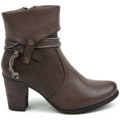 Botki damskie evento. Botki damskie eVento, na zimę, na wysokim obcasie, na obcasie, na zamek. Za 169,00 zł.