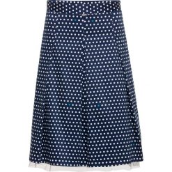 Spódnica. Białe spódniczki damskie marki Simple, w kropki. Za 239,90 zł.