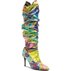 Kozaki VERSACE JEANS COUTURE - E0VZAS55 71566 982. Kozaki damskie Versace Jeans Couture, z jeansu, bez obcasa, bez zapięcia. Za 1219,00 zł.