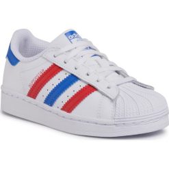 Buty adidas - Superstar C FW5850 Ftwwht/Blue/Scarle. Białe półbuty dziewczęce Adidas, na sznurówki. Za 249,00 zł.