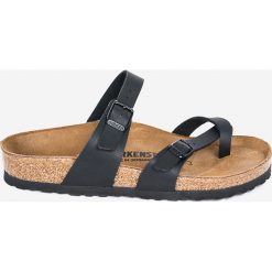 Birkenstock - Japonki Mayari. Czarne klapki damskie Birkenstock, bez wzorów, ze skóry, bez obcasa, na obcasie. W wyprzedaży za 239,90 zł.
