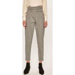 Tally Weijl - Spodnie. Szare spodnie damskie TALLY WEIJL, w paski, z elastanu. W wyprzedaży za 49,90 zł.