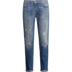Jeansy J BRAND JAKE BOY FIT JEAN BROKEN. Niebieskie jeansy damskie J Brand. W wyprzedaży za 585,00 zł.