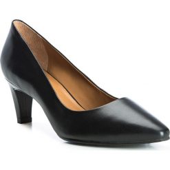 Buty damskie. Czarne czółenka damskie Wittchen, na co dzień, bez wzorów, ze skóry, bez obcasa. W wyprzedaży za 169,91 zł.