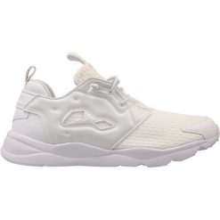Buty Reebok Furylite (AR2784). Czarne buty sportowe męskie Reebok, z materiału, bez zapięcia. Za 197,99 zł.