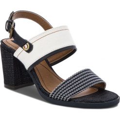 Rzymianki damskie: Sandały WRANGLER – Sunset Dayla WL181643 Whte 51