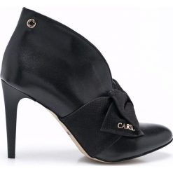 Carinii - Botki. Czarne buty zimowe damskie marki Carinii, z materiału, na obcasie. W wyprzedaży za 219,90 zł.