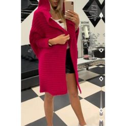 Kardigan DARISA RED. Czerwone bluzy damskie Kardigan DARISA RED, uniwersalny, bez wzorów, bez rękawów, bez kaptura. W wyprzedaży za 99,00 zł.