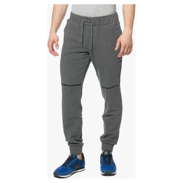 Umbro Spodnie Poplar , szary, rozmiar XXL. Szare spodnie męskie Umbro, na co dzień, xxl, w paski, z bawełny. W wyprzedaży za 63,99 zł.