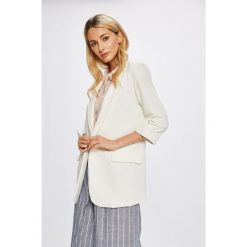 Answear - Żakiet Stripes Vibes. Czarne żakiety damskie marki ANSWEAR, s, z elastanu. W wyprzedaży za 89,90 zł.