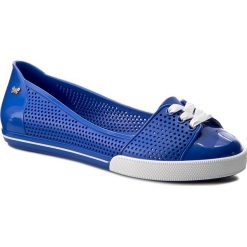 Tenisówki ZAXY - City II Fem 82091 Blue 90061 W285046 02064. Niebieskie półbuty damskie Zaxy, bez wzorów, z tworzywa sztucznego, bez obcasa, na płaskiej podeszwie, bez zapięcia. W wyprzedaży za 99,00 zł.