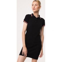 Czarna Sukienka Polliwog. Czarne sukienki damskie Born2be, na lato, xl, bez wzorów, z dzianiny, bez kołnierzyka, bez rękawów. Za 69,99 zł.