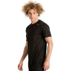 Puma Koszulka męska Essential SS Tee czarna r. M 515185 01). Czarne t-shirty męskie Puma, m. Za 69,00 zł.