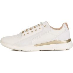 Geox tenisówki damskie Hiver D94FHE 08522 38 kremowy. Białe buty sportowe damskie Geox, bez wzorów, ze skóry, na sznurówki. Za 519,00 zł.
