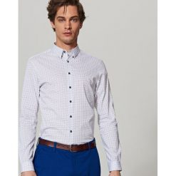 Koszula we wzory super slim fit - Biały. Białe koszule męskie slim marki Reserved, m. Za 99,99 zł.