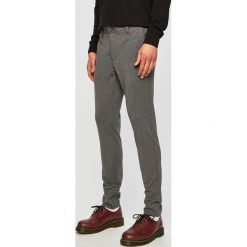 Only & Sons - Spodnie. Szare spodnie męskie z elastanu, casualowe. W wyprzedaży za 99,90 zł.