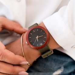Drewniany zegarek damski new hoop 38 mm n061. Różowe zegarki damskie Pakamera. Za 374,00 zł.