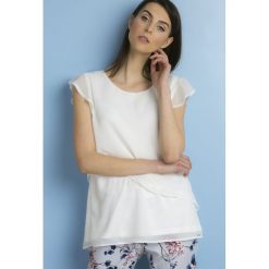 Bluzka z falbaną. Szare t-shirty damskie marki Monnari, bez wzorów, z falbankami, z krótkim rękawem. Za 69,50 zł.