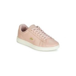 Buty Lacoste CARNABY EVO 119 3. Różowe trampki i tenisówki damskie Lacoste, bez wzorów, bez zapięcia. Za 351,20 zł.