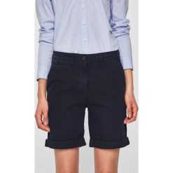 Tommy Hilfiger - Szorty. Niebieskie szorty damskie TOMMY HILFIGER, bez wzorów, z elastanu, casualowe. Za 399,90 zł.