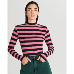Prążkowany sweter - Fioletowy. Fioletowe swetry damskie Cropp, s, bez wzorów, prążkowane, bez rękawów, bez kaptura. W wyprzedaży za 19,99 zł.