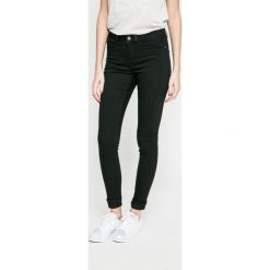 Noisy May - Jeansy. Czarne jeansy damskie marki Noisy May, z elastanu. W wyprzedaży za 79,90 zł.