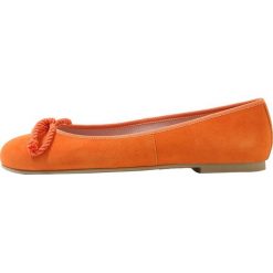 Baleriny damskie lakierowane: Pretty Ballerinas ANGELIS Baleriny salmi