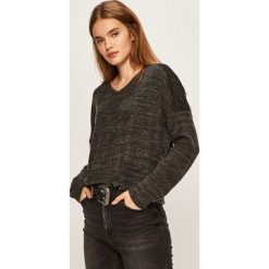 Vero Moda - Sweter. Różowe swetry damskie Vero Moda, s, z aplikacjami, z elastanu, bez rękawów, bez kaptura. W wyprzedaży za 69,90 zł.