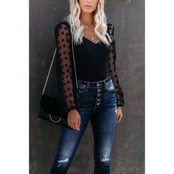 Bluzka-body SEROZA. Czarne bluzki damskie IVET, bez wzorów, eleganckie, bez kołnierzyka, bez rękawów. W wyprzedaży za 69,00 zł.