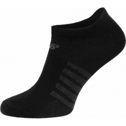 New Balance N4010-032BLK - 3 pak. Czarne skarpetki męskie marki New Balance, bez wzorów, z elastanu. W wyprzedaży za 29,99 zł.