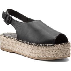 Espadryle VAGABOND - Celeste 4533-101-20 Black. Czarne espadryle damskie Vagabond, bez wzorów, ze skóry, bez obcasa. W wyprzedaży za 269,00 zł.
