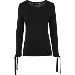 Swetry klasyczne damskie: Sweter damski