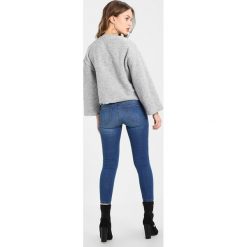 Bluzy rozpinane damskie: Topshop Petite CUT SEW Bluza grey
