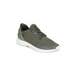 Buty Levis BLACK TAB SNEAKER. Zielone trampki męskie Levi's®, bez wzorów, bez zapięcia. Za 293,30 zł.
