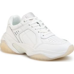 Sneakersy TAMARIS - 1-23735-24 White Uni 146. Białe półbuty damskie Tamaris, ze skóry. W wyprzedaży za 229,00 zł.