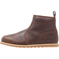 Timberland POKEYPINE CHUKKA WITH ZIP Botki mincio. Brązowe buty zimowe damskie marki Timberland, z gumy. W wyprzedaży za 216,30 zł.