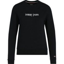 Bluza Tommy Jeans Casual DW0DW06911. Niebieskie bluzy damskie Tommy Jeans, xs, bez wzorów, z bawełny, bez rękawów, bez kaptura. W wyprzedaży za 199,00 zł.