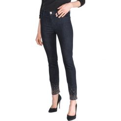 TWINSET Dżinsy Niebieski. Niebieskie jeansy damskie Twinset, bez wzorów, z elastanu. Za 693,95 zł.