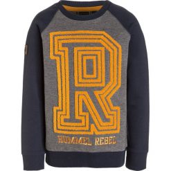 Hummel GARETH CREWNECK Bluza blue nights. Szare bluzy chłopięce marki Hummel, z bawełny. W wyprzedaży za 126,75 zł.