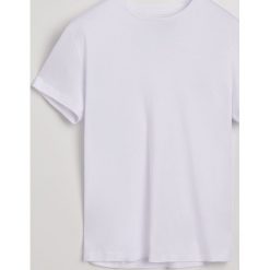 Gładki t-shirt - Biały. Białe t-shirty męskie marki Reserved, s. Za 49,99 zł.